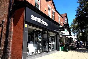 Smiths TV image