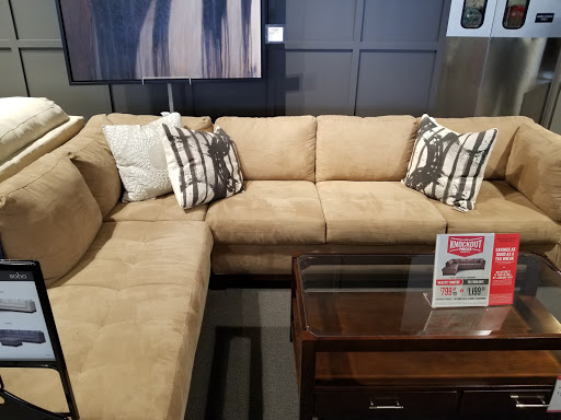 Furniture Store «Value City Furniture», reviews and photos, 2536 N Elston Ave, Chicago, IL 60647, USA