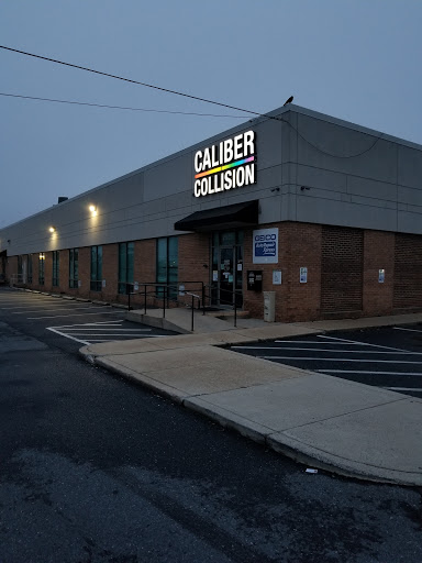 Auto Body Shop «Caliber Collision», reviews and photos, 12120 Tech Rd, Silver Spring, MD 20904, USA