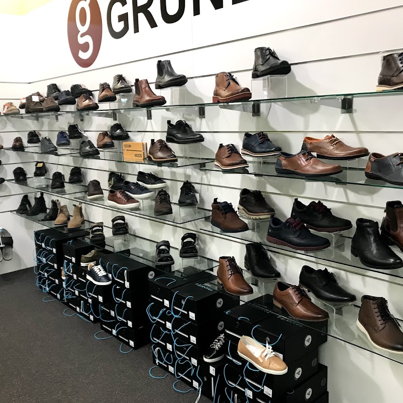 Grundy's Shoes Store