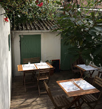 Atmosphère du Restaurant Resto V à La Garenne-Colombes - n°4