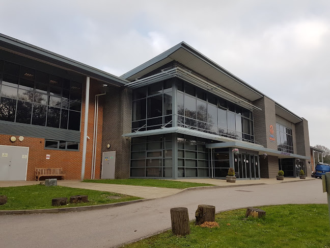Reviews of Lord Roberts Centre in Woking - Sports Complex