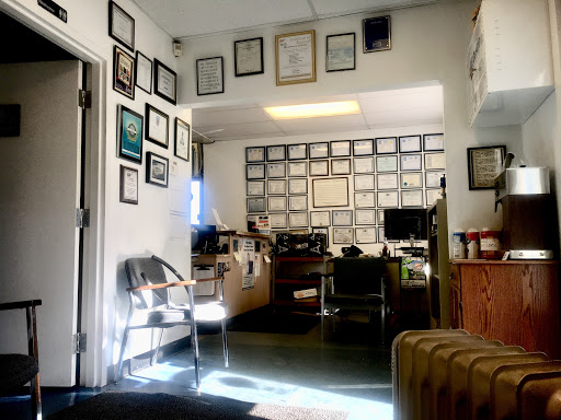 Auto Repair Shop «Academy Car Care & Repair», reviews and photos, 1804 Academy Blvd N, Colorado Springs, CO 80909, USA