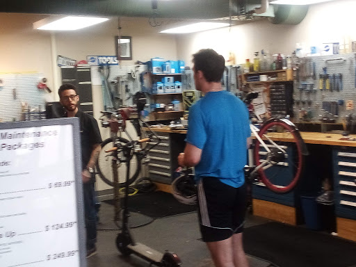 Bicycle Store «Bicycle Garage Indy», reviews and photos, 242 E Market St #101, Indianapolis, IN 46204, USA