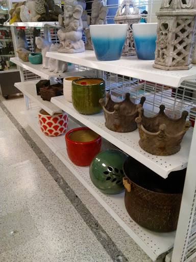 Clothing Store «Ross Dress for Less», reviews and photos, 2753 E Eastland Center Dr, West Covina, CA 91791, USA