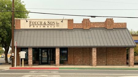 Fouch & Son Pharmacy, 692 E St, Williams, CA 95987, USA, 