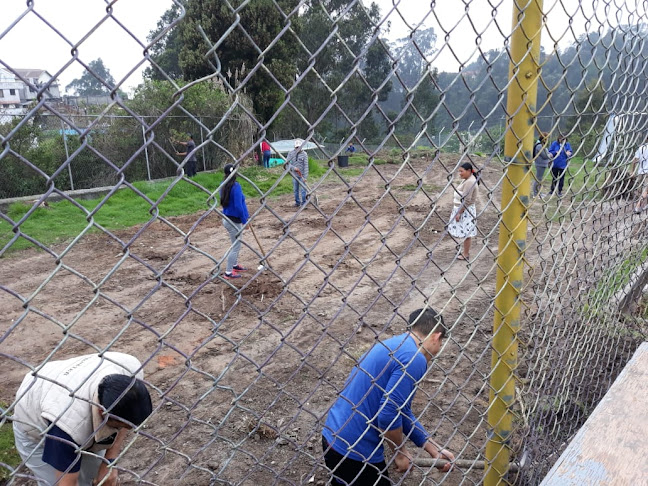 Opiniones de Escuela Lucila Santos en Quito - Escuela