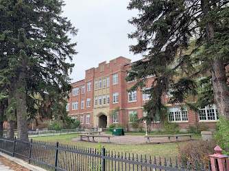 Crescent Heights High School | Calgary Board of Education