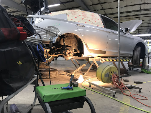 Auto Body Shop «Auto Beauty Specialists Inc», reviews and photos, 1223 N Price Rd, Olivette, MO 63132, USA