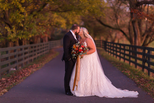 Wedding Venue «Melrose Caverns», reviews and photos, 6639 N Valley Pike, Harrisonburg, VA 22802, USA