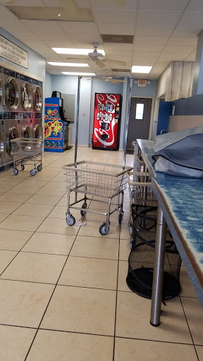 Laundromat «Speedy Clean Coin Laundry», reviews and photos, 2330 13th St, St Cloud, FL 34769, USA