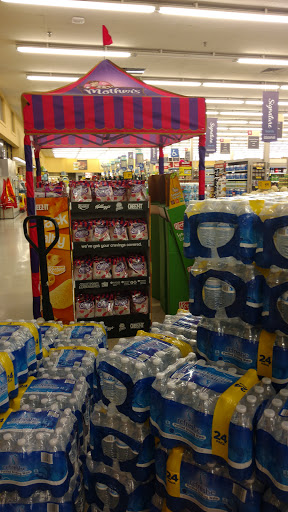 Grocery Store «Safeway», reviews and photos, 1231 S Prairie Ave, Pueblo, CO 81005, USA