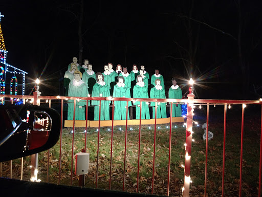 Tourist Attraction «Chads Winter Wonderland», reviews and photos, 791 Old Laguardo Rd E, Lebanon, TN 37087, USA