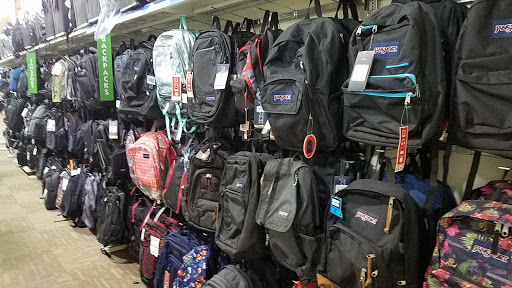 Computer Store «Micro Center», reviews and photos, 13929 N Central Expy, Dallas, TX 75243, USA