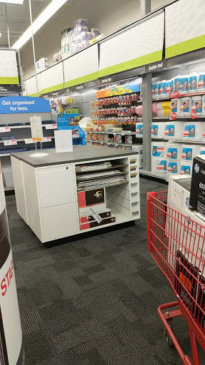 Office Supply Store «Staples», reviews and photos, 654 N West End Blvd, Quakertown, PA 18951, USA