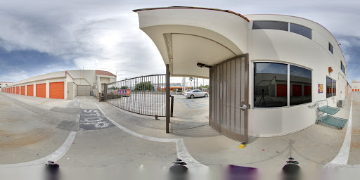 Self-Storage Facility «Public Storage», reviews and photos, 21321 Vanowen St, Canoga Park, CA 91303, USA