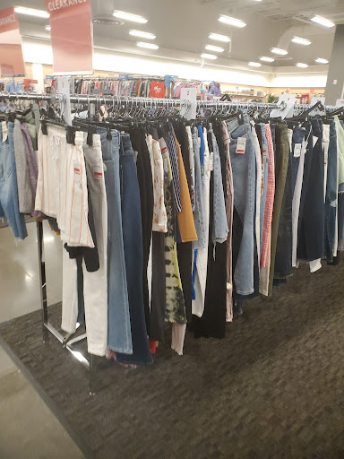 Department Store «Nordstrom Rack North Point MarketCenter», reviews and photos, 6200 North Point Pkwy, Alpharetta, GA 30022, USA