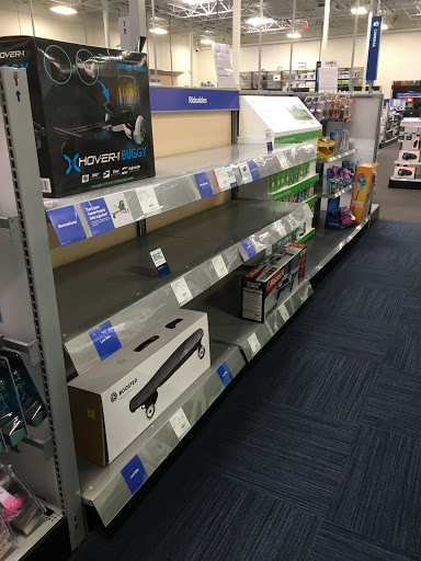 Electronics Store «Best Buy», reviews and photos, 2716 E Stone Dr, Kingsport, TN 37660, USA