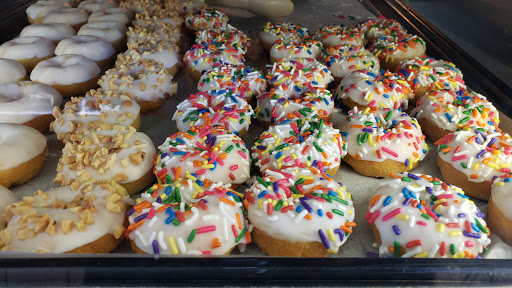 Donut Shop «Yum Yum Donuts», reviews and photos, 5454 Orangethorpe Ave, La Palma, CA 90623, USA