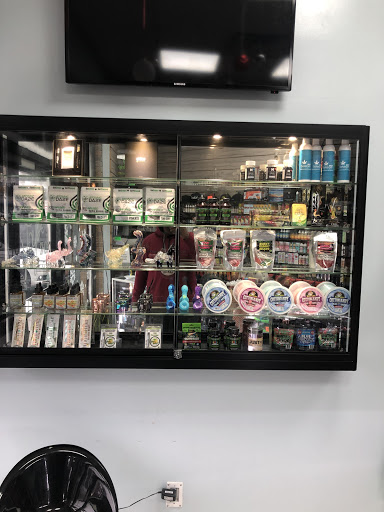 Vaporizer Store «Nimbus Vape & Smoke Shop», reviews and photos, 92-15 Rockaway Blvd, Ozone Park, NY 11417, USA