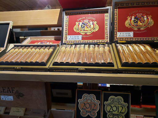 Tobacco Shop «Allentown Smokeshop», reviews and photos, 4787 Tilghman St, Allentown, PA 18104, USA