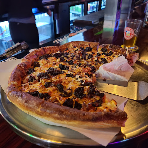 #12 best pizza place in Parma - Wagon Wheel Pub
