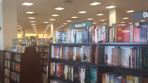 Book Store «Barnes & Noble», reviews and photos, 3485 Tyler St, Riverside, CA 92503, USA