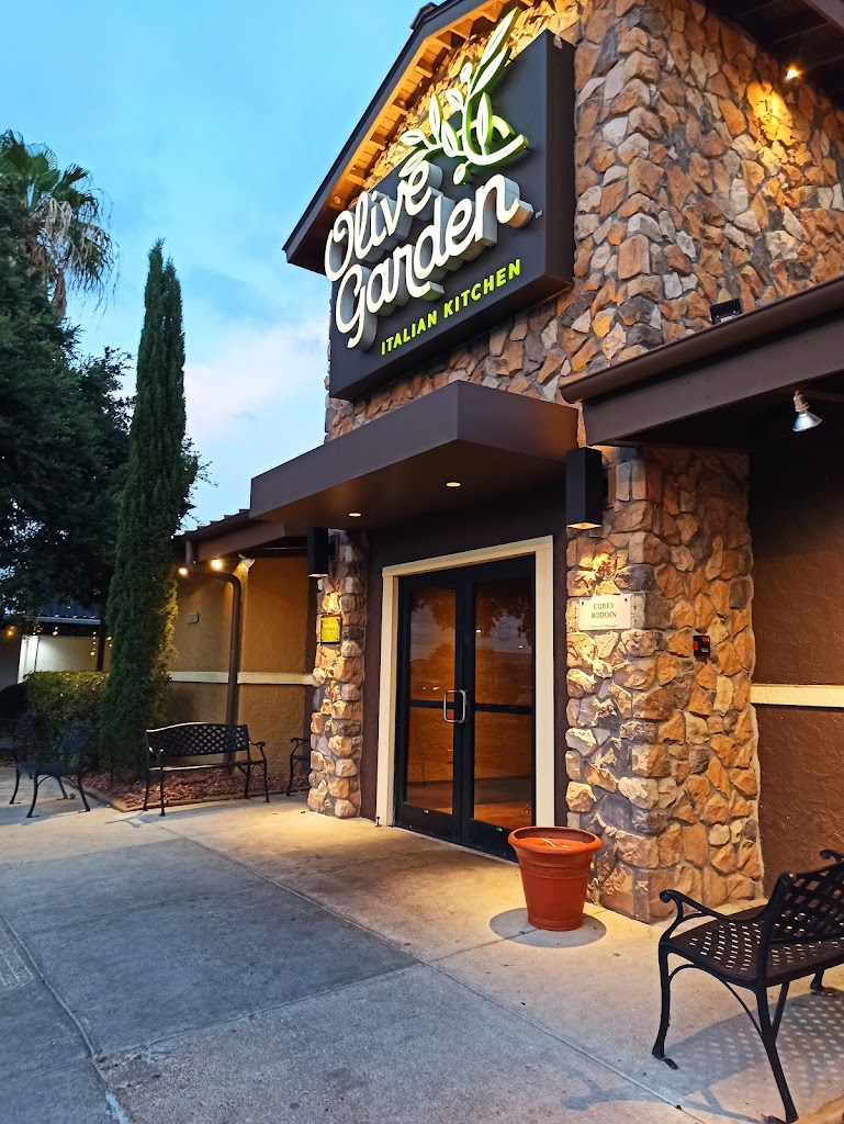 Olive Garden Italian Restaurant 70503