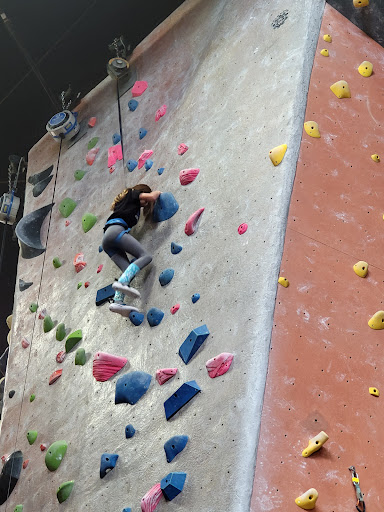 Rock Climbing Gym «inSPIRE Rock Indoor Climbing & Team Building Center», reviews and photos, 403 E Louetta Rd, Spring, TX 77373, USA