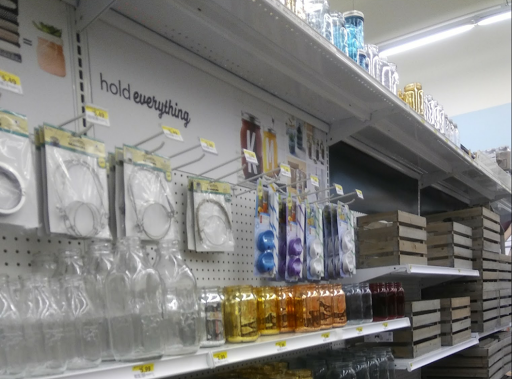 Fabric Store «Jo-Ann Fabrics and Crafts», reviews and photos, 320 Commerce Blvd, Fairless Hills, PA 19030, USA