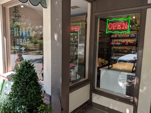 The Little Flower Shop, 5006 State Line Rd, Westwood Hills, KS 66205, USA, 