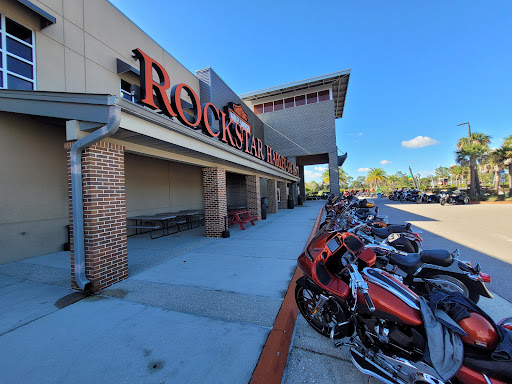 Motorcycle Dealer «Six Bends Harley-Davidson», reviews and photos, 9501 Thunder Rd, Fort Myers, FL 33913, USA