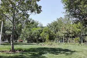 Behesht Park image