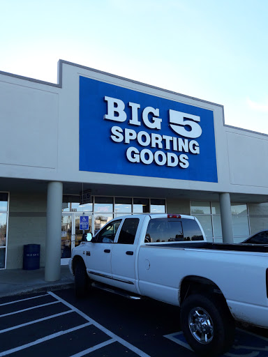 Sporting Goods Store «Big 5 Sporting Goods», reviews and photos, 4665 Commercial St SE, Salem, OR 97302, USA