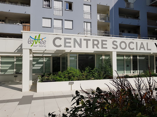 Centre social Centre Social Municipal Yves Agostini Le Mée-sur-Seine