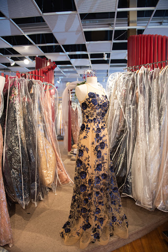 Bridal Shop «Blossoms Bridal & Formal», reviews and photos, 6700 Amador Plaza Rd, Dublin, CA 94568, USA