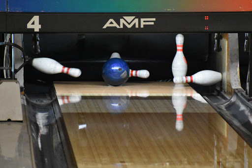 Bowling Alley «Columbus Bowling Center», reviews and photos, 3010 State St, Columbus, IN 47201, USA