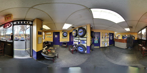 Tire Shop «Wiygul Automotive Clinic of Reston, VA», reviews and photos, 11728 Sunset Hills Rd, Reston, VA 20190, USA