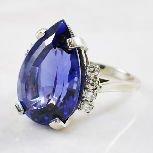 Jewelry Buyer «Attos Antique & Estate Jewelry», reviews and photos, 50 Exchange St, Portland, ME 04101, USA