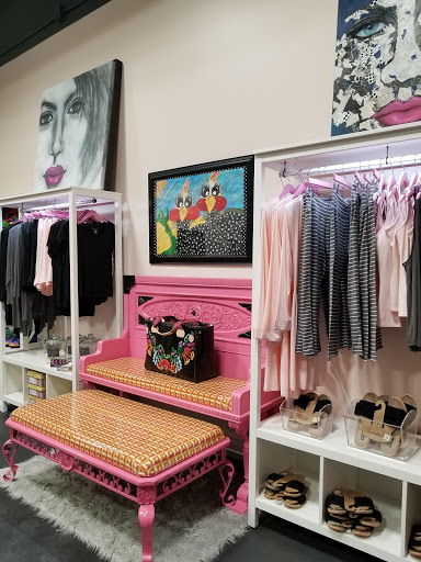 Boutique «Pink Poppy Artisans Boutique», reviews and photos, 114 W 8th St, Georgetown, TX 78626, USA