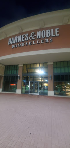 Book Store «Barnes & Noble», reviews and photos, 3120 Fairlane Dr, Allen Park, MI 48101, USA