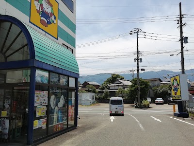 （株）あんくるふじや 久留米東店