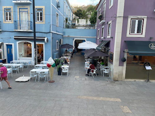 Pikaki Taberna Portuguesa em Almada