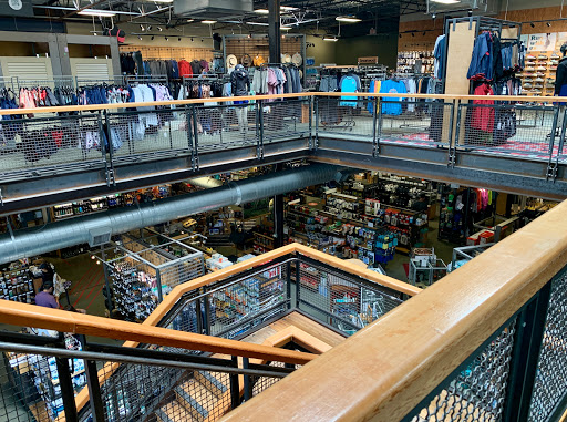 Camping Store «REI», reviews and photos, 1590 Leucadia Blvd, Encinitas, CA 92024, USA