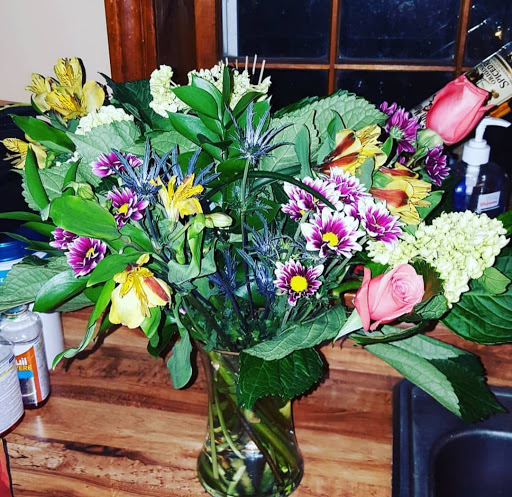 Florist «Exquisite Flowers Etc», reviews and photos, 70 Bridge St, Pelham, NH 03076, USA