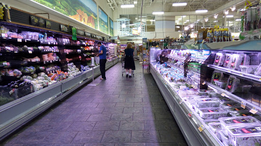 Shopping Mall «Hamilton Marketplace», reviews and photos, 130 Marketplace Blvd, Hamilton Township, NJ 08691, USA