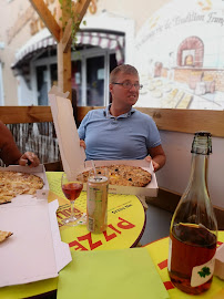 Plats et boissons du Pizzas à emporter Pizzeria Aux Saveurs Du Monde à Laroque-des-Albères - n°4