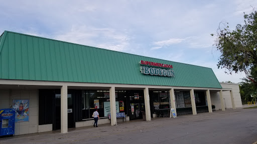 Supermarket «Supermercados El Bodegon #3», reviews and photos, 8022 W Sample Rd, Margate, FL 33065, USA