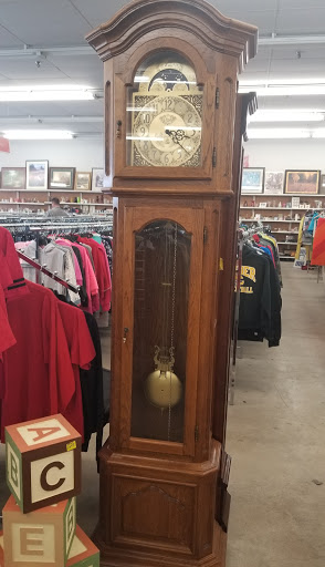 Thrift Store «The Salvation Army Family Store & Donation Center», reviews and photos