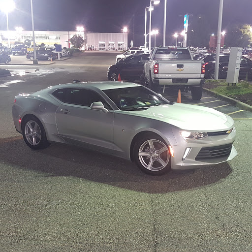 Chevrolet Dealer «Hall Chevrolet Chesapeake», reviews and photos, 3412 Western Branch Blvd, Chesapeake, VA 23321, USA